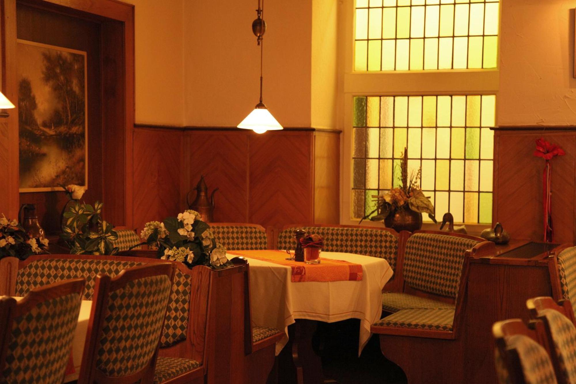 Ackfeld Hotel-Restaurant Bueren  Eksteriør billede