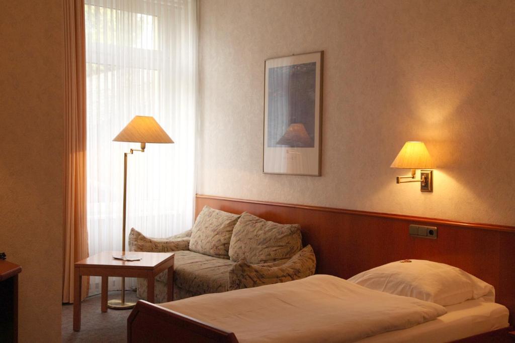 Ackfeld Hotel-Restaurant Bueren  Værelse billede